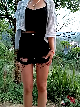 Aurora Nova online show from April 3, 2026, 11:05 am