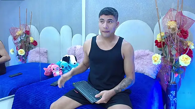 Snapshot of party_duo_playboy chatting on April 13, 2026, 1:31 am party duo playboy online show from April 13, 2026, 1:31 am