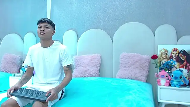 Snapshot of party_duo_playboy chatting on March 25, 2026, 6:57 am party duo playboy online show from March 25, 2026, 6:57 am