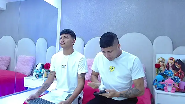 Snapshot of party_duo_playboy chatting on April 6, 2026, 4:08 am party duo playboy online show from April 6, 2026, 4:08 am