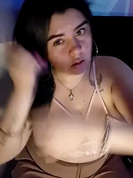 tania 22xx online show from April 10, 2026, 10:39 pm