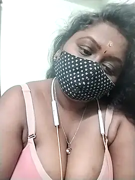 Snapshot of Tamil-Dhara chatting on April 7, 2026, 5:15 pm Tamil-Dhara online show from April 7, 2026, 5:15 pm