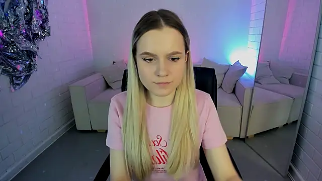 SherriButlers online show from April 3, 2026, 9:27 am