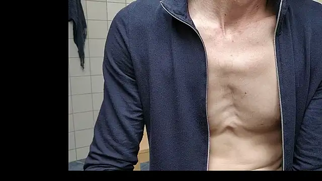 Snapshot of Luca_Sweet chatting on March 26, 2026, 1:20 pm Luca Sweet online show from March 26, 2026, 1:20 pm