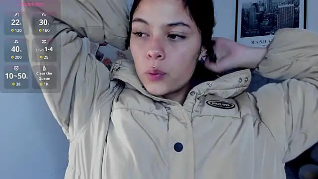 Snapshot of Kikii_1 chatting on May 3, 2026, 5:23 am Kikii 1 online show from May 3, 2026, 5:23 am