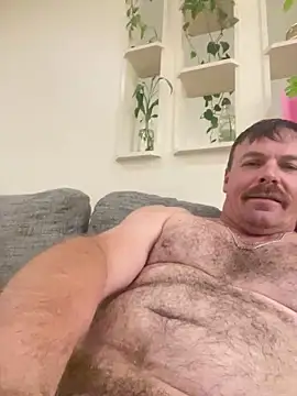 Snapshot of macfromoz chatting on May 29, 2026, 1:11 am macfromoz online show from May 29, 2026, 1:11 am