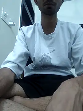 its coco72 online show from April 7, 2026, 4:42 pm