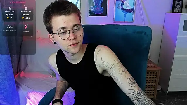 Snapshot of Thomas_Norton chatting on May 20, 2026, 8:50 pm Thomas Norton online show from May 20, 2026, 8:50 pm