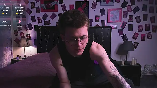 Snapshot of Thomas_Norton chatting on May 23, 2026, 8:52 pm Thomas Norton online show from May 23, 2026, 8:52 pm
