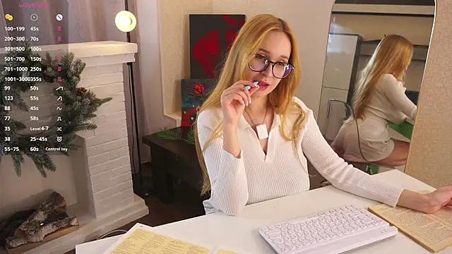 Snapshot of BeckiHoffer chatting on April 13, 2026, 6:01 pm BeckiHoffer online show from April 13, 2026, 6:01 pm