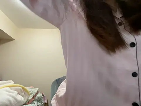 tutu512 online show from April 2, 2026, 12:23 pm