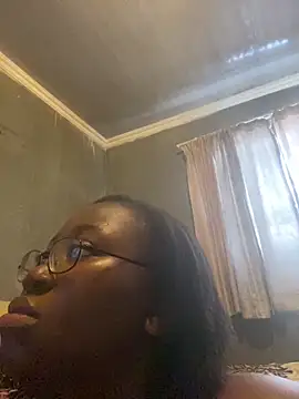 Snapshot of ebonydiva10 chatting on March 26, 2026, 12:03 pm ebonydiva10 online show from March 26, 2026, 12:03 pm