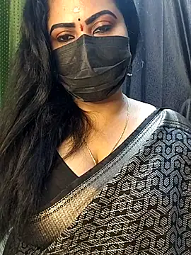 Snapshot of Anushka_flower chatting on April 3, 2026, 3:07 pm Anushka flower online show from April 3, 2026, 3:07 pm