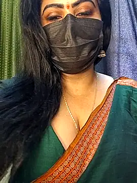 Snapshot of Anushka_flower chatting on April 14, 2026, 2:27 am Anushka flower online show from April 14, 2026, 2:27 am