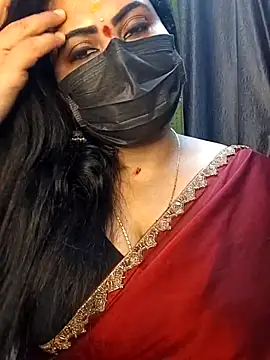 Snapshot of Anushka_flower chatting on April 14, 2026, 4:23 pm Anushka flower online show from April 14, 2026, 4:23 pm