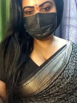 Snapshot of Anushka_flower chatting on April 4, 2026, 3:13 am Anushka flower online show from April 4, 2026, 3:13 am