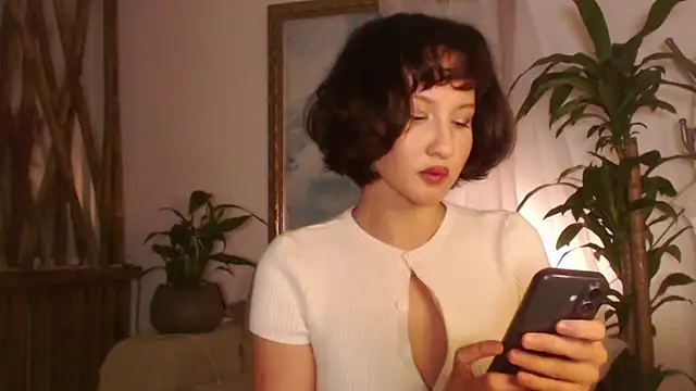 Snapshot of wanderwhitch chatting on June 25, 2026, 3:06 pm wanderwhitch online show from June 25, 2026, 3:06 pm