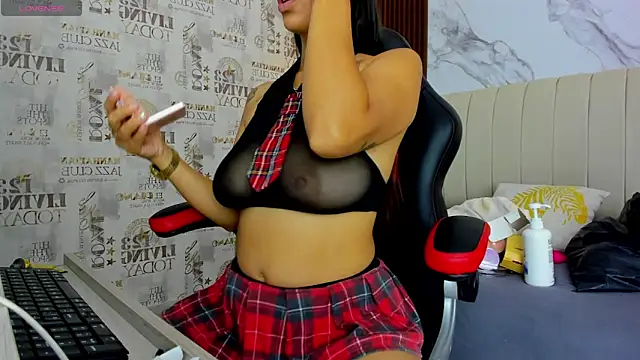 Snapshot of TATILARSON2 chatting on March 27, 2026, 7:26 pm TATILARSON2 online show from March 27, 2026, 7:26 pm