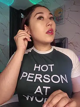 Sarah Bloom online show from April 9, 2026, 2:56 pm