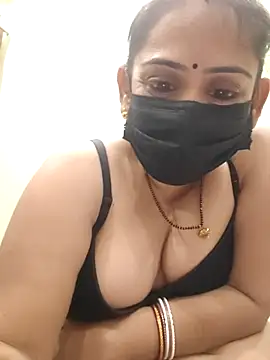 Snapshot of sonalidey5564 chatting on July 9, 2026, 6:18 pm sonalidey5564 online show from July 9, 2026, 6:18 pm