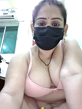 Snapshot of sonalidey5564 chatting on June 18, 2026, 2:11 pm sonalidey5564 online show from June 18, 2026, 2:11 pm