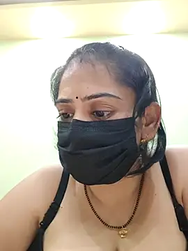 Snapshot of sonalidey5564 chatting on July 1, 2026, 2:50 pm sonalidey5564 online show from July 1, 2026, 2:50 pm