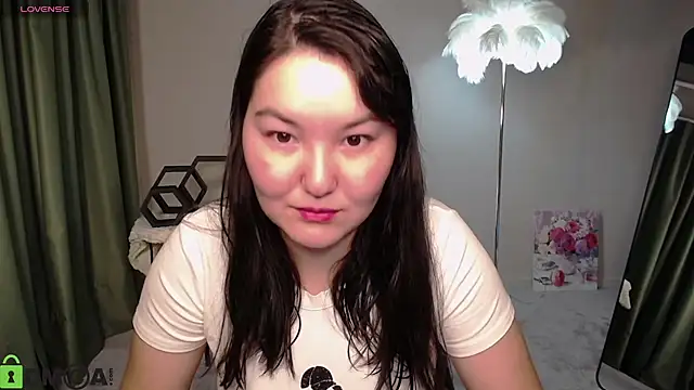 CamilaMartiez online show from July 15, 2026, 5:14 am