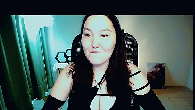 Snapshot of CamilaMartiez chatting on June 6, 2026, 9:14 am CamilaMartiez online show from June 6, 2026, 9:14 am
