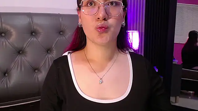 Snapshot of Lana_sweett2 chatting on July 23, 2026, 4:21 am Lana sweett2 online show from July 23, 2026, 4:21 am