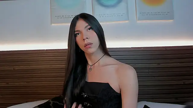 Sara cutie  online show from April 15, 2026, 7:58 pm