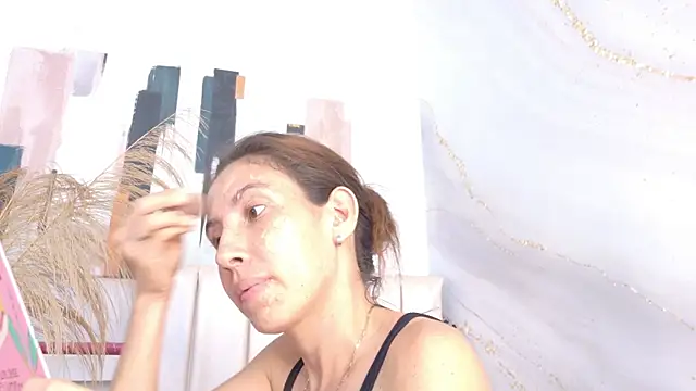 Snapshot of alix_rada chatting on May 8, 2026, 7:06 pm alix rada online show from May 8, 2026, 7:06 pm