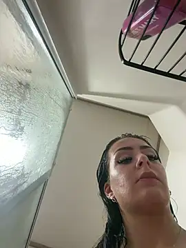 BuenoBx online show from April 15, 2026, 10:21 pm