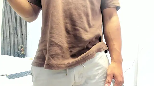 Andeuw   online show from March 29, 2026, 2:24 am