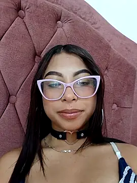 KatanaRose  online show from March 31, 2026, 3:52 am