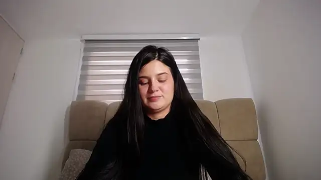 Snapshot of SofiaBanks_ chatting on June 1, 2026, 10:09 pm SofiaBanks online show from June 1, 2026, 10:09 pm