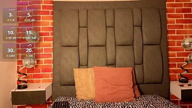 luxuryheavenn online show from March 30, 2026, 8:32 pm