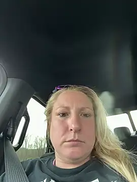 Snapshot of sweetkacibaby chatting on April 14, 2026, 6:46 pm sweetkacibaby online show from April 14, 2026, 6:46 pm