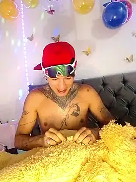 ANDRES URRIETA online show from April 9, 2026, 8:09 am