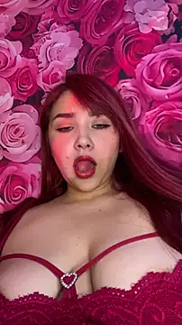 SweetLittleRed online show from April 7, 2026, 6:26 am