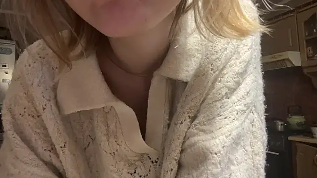 Snapshot of enchantedass chatting on April 9, 2026, 6:25 pm enchantedass online show from April 9, 2026, 6:25 pm