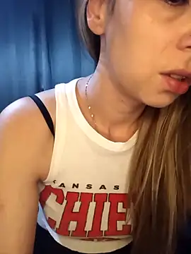 nickyone90 online show from April 16, 2026, 9:37 pm