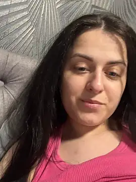 Snapshot of Velliaa chatting on May 31, 2026, 8:09 pm Velliaa online show from May 31, 2026, 8:09 pm