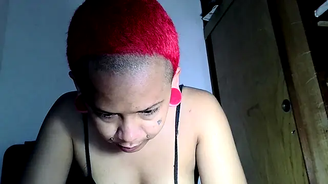 Snapshot of xblackstarX1 chatting on May 27, 2026, 4:31 am xblackstarX1 online show from May 27, 2026, 4:31 am