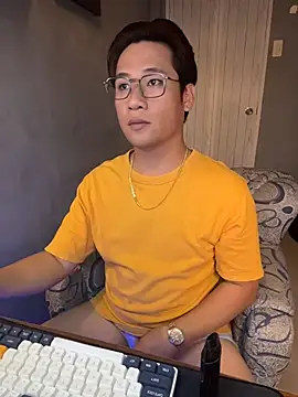 Titanryu online show from April 12, 2026, 5:11 am