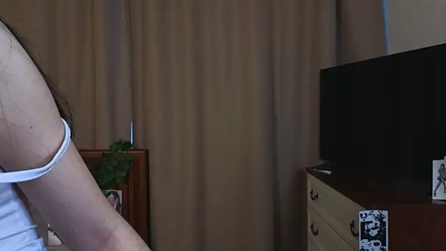 GushyClowning online show from April 4, 2026, 6:20 am