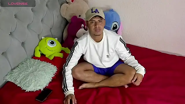 Zaym Liam online show from March 30, 2026, 10:44 pm