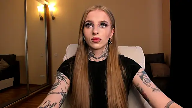 Snapshot of harley_kimm chatting on April 11, 2026, 5:26 am harley kimm online show from April 11, 2026, 5:26 am