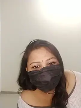 Hoty bhabii online show from April 10, 2026, 5:31 pm