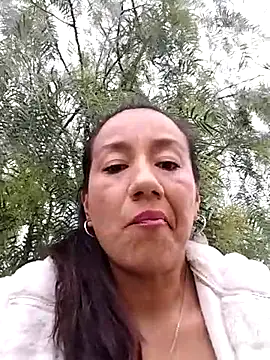 Snapshot of danna_tt chatting on August 7, 2026, 7:31 pm danna tt online show from August 7, 2026, 7:31 pm