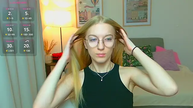 EvaEvis online show from April 9, 2026, 6:30 am